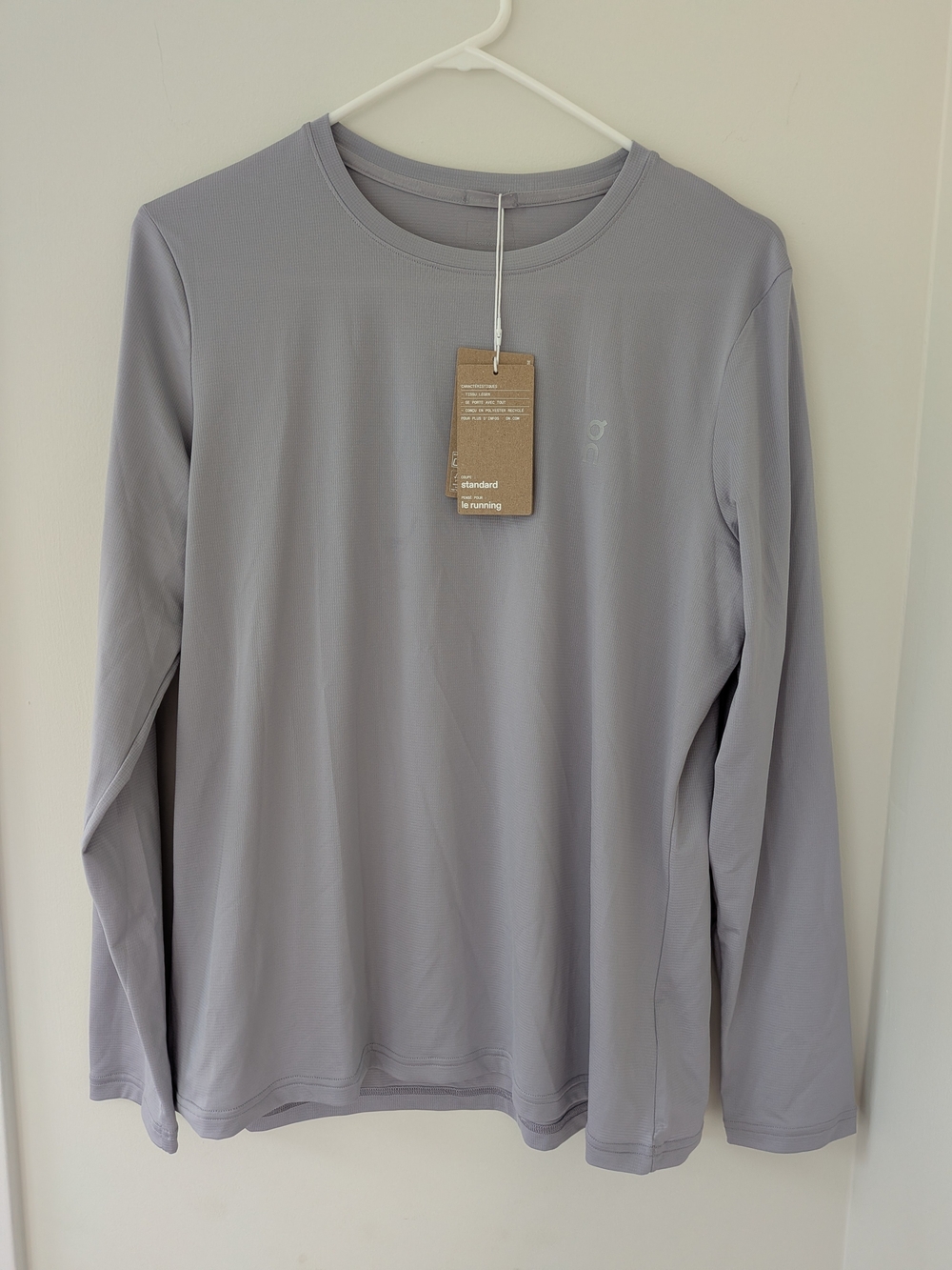 On Clouds New Core Long T Long Sleeve Women's Performance Tee - Light Purple